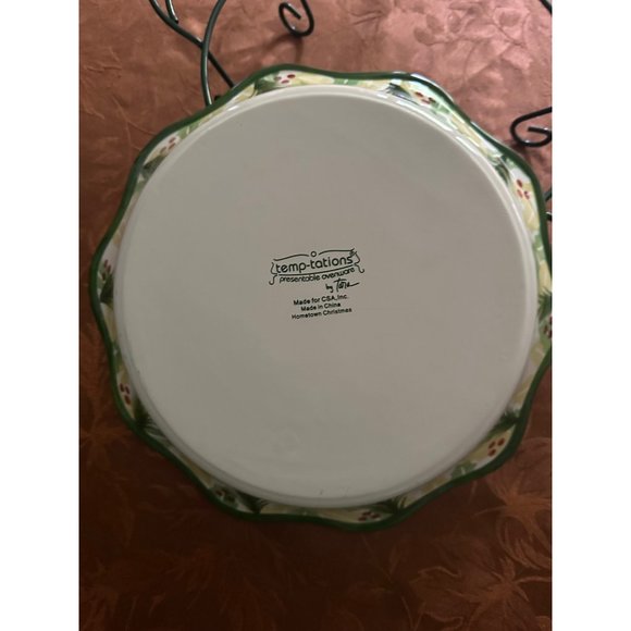 Set of 2 Temp-Tations HOMETOWN CHRISTMAS HOLLY 9" & 11” ROUND BAKER W/RACKS NEW - Picture 7 of 9